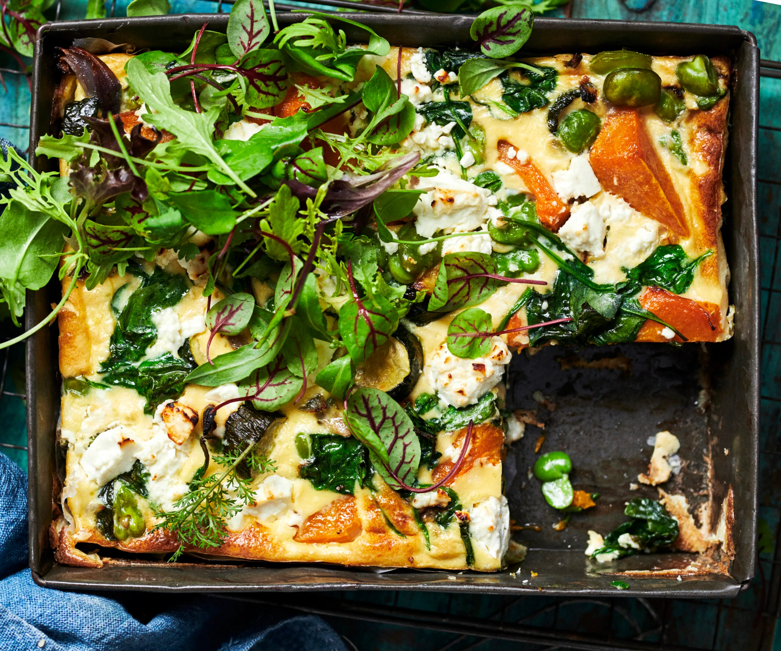 Roasted pumpkin, spinach and fetta slice-image