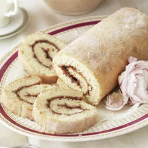 swiss roll with jam