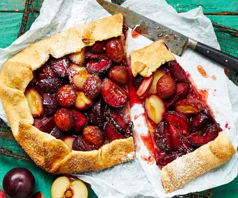 Stone fruit crostata
