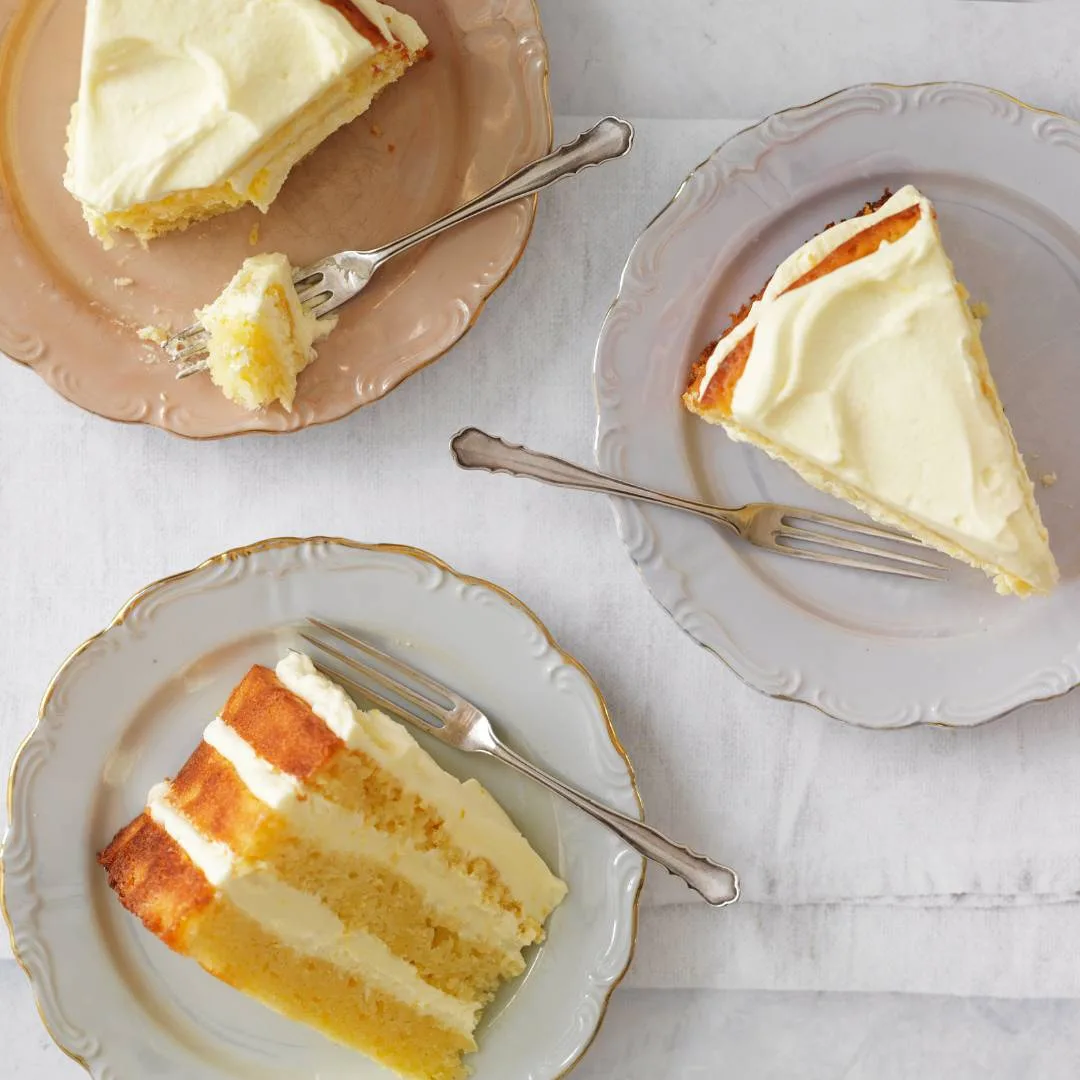 Lemon layer cake with lemon mascarpone frosting