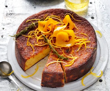 Whole orange semolina cake WITH ROSEMARY SYRUP
