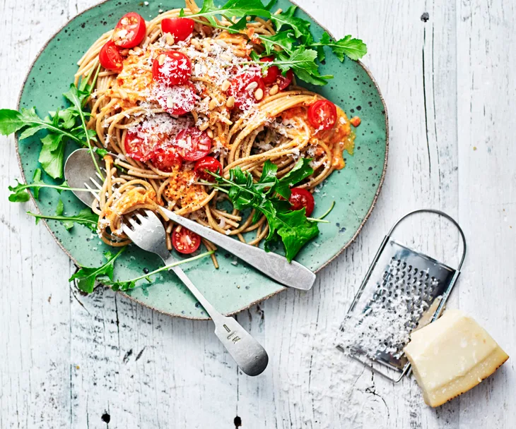 Fifty tomatoes and seed pasta