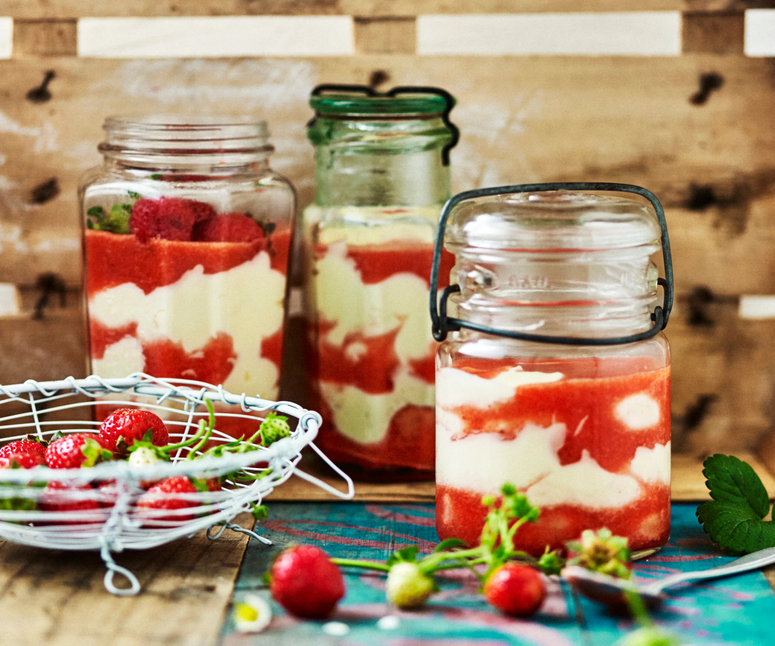 Very berry tiramisu-image
