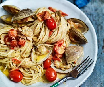 Bloody mary clam pasta