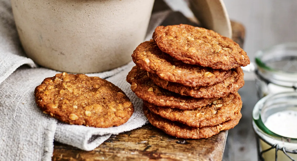 The best Anzac biscuits recipe of all time | Women's Weekly Food