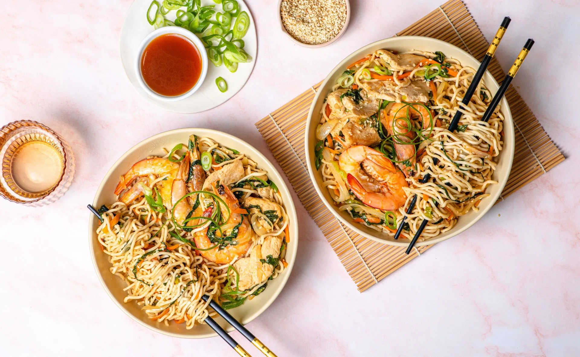 Classic Asian bowl dish