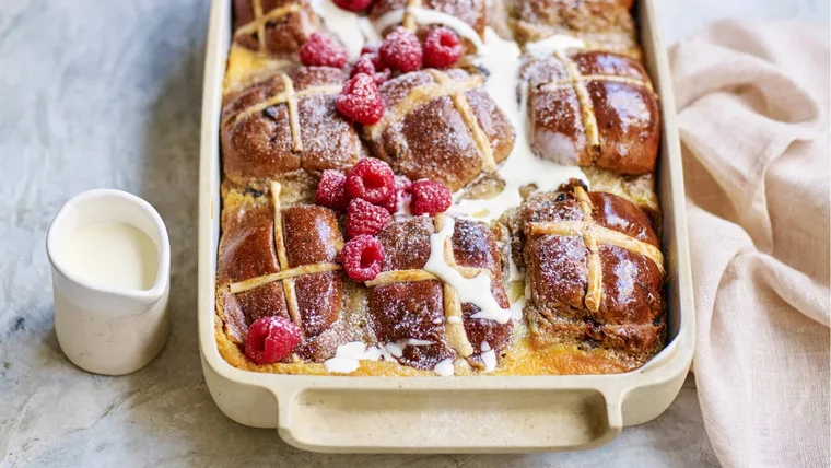 Easter hot cross bun bread and butter pudding recipe