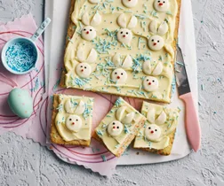 Blondie recipe, Easter blondie, funfetti blondie 