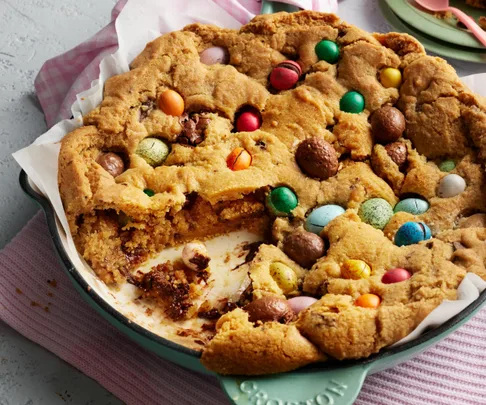 easter cookie pie