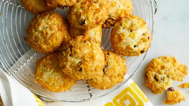 Cornflake biscuits