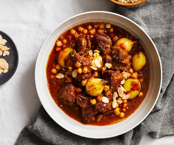 40 hearty slow cooker recipes