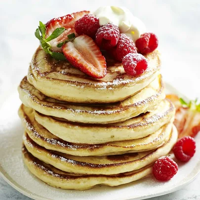 Easy fluffy buttermilk pancakes