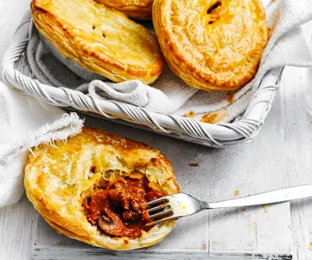 Chunky beef & mushroom pies