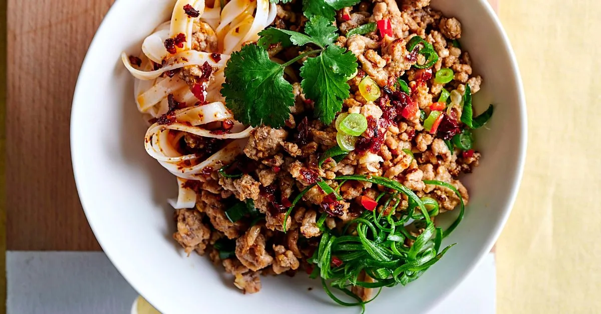 Pork larb with rice noodles | Women's Weekly Food