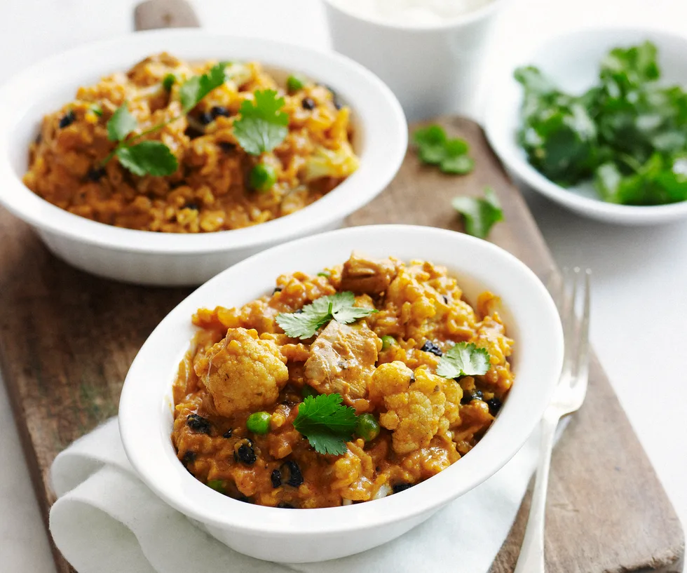 chicken biryani with cauliflower and peas