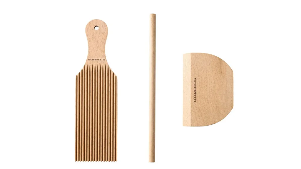 The Soffritto Gnocchi 5 Piece Set includes wooden scrapers, rollers and a cutter.