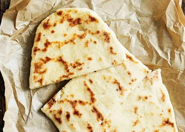 Yoghurt flatbread