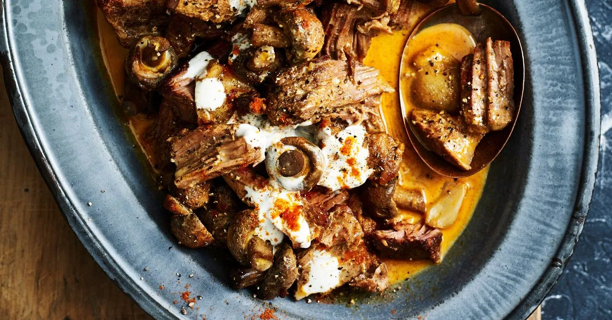 Slow-cooker beef stroganoff | Women's Weekly Food