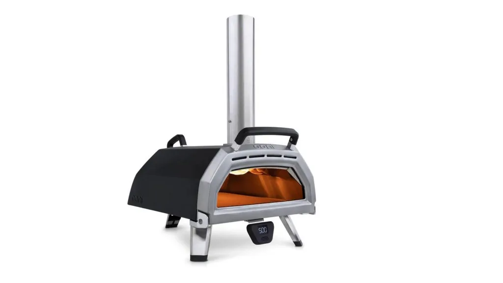 Ooni Karu 16 Multi-Fuel Pizza Oven.