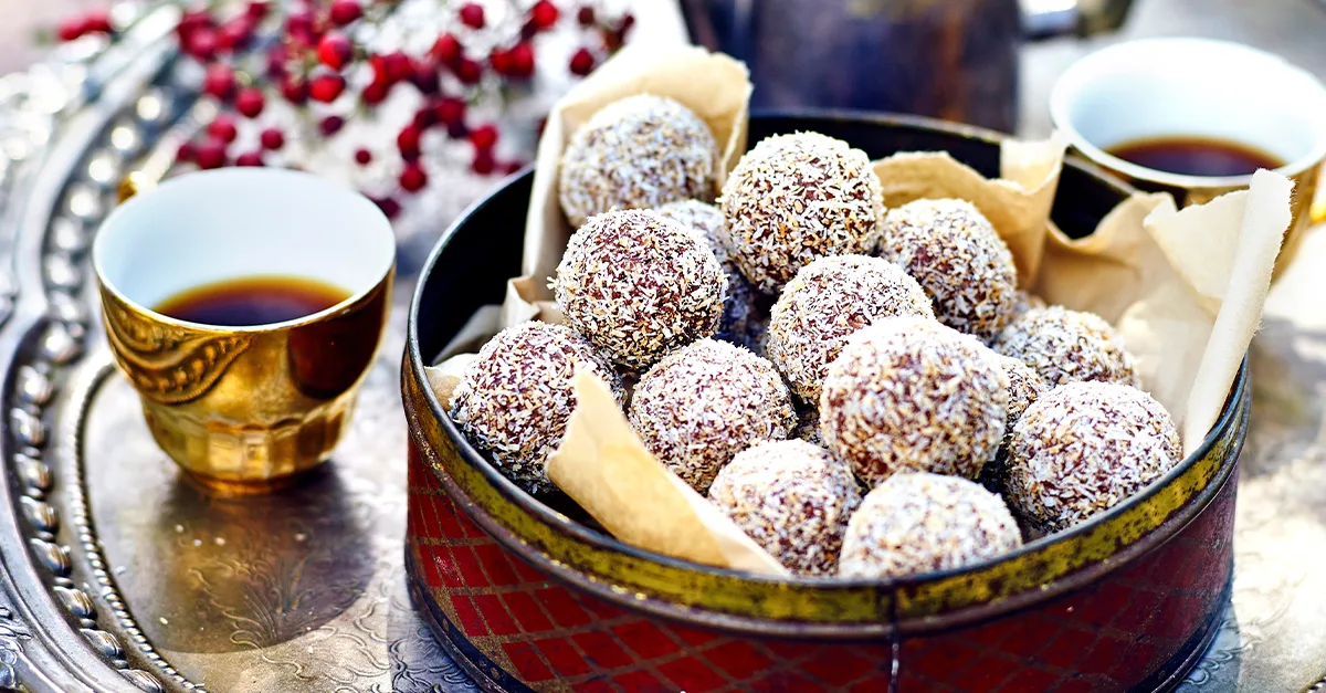 Rum balls recipe & video (plus how to make them kid-friendly!) | Women's Weekly Food