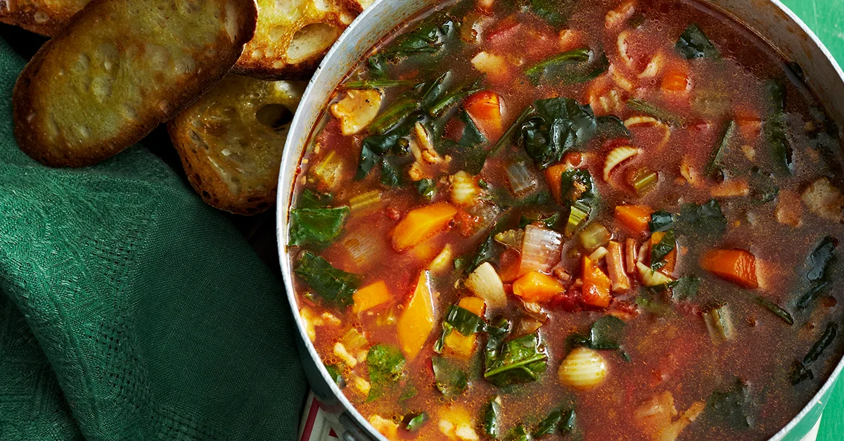 Italian minestrone soup | Women's Weekly Food