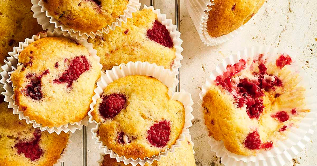 Raspberry muffins | Women's Weekly Food
