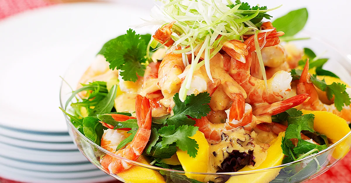 Julie Goodwin's prawn and mango salad | Women's Weekly Food
