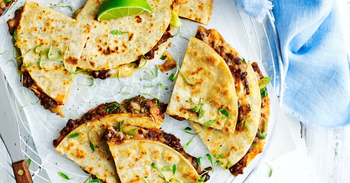Quesadillas with black beans & corn | Women's Weekly Food
