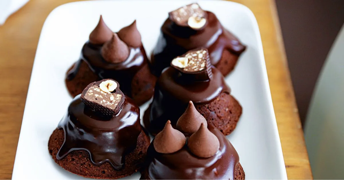 Little gluten free chocolate cakes | Women's Weekly Food