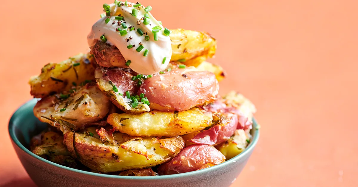 Crispy roast potatoes | Women's Weekly Food