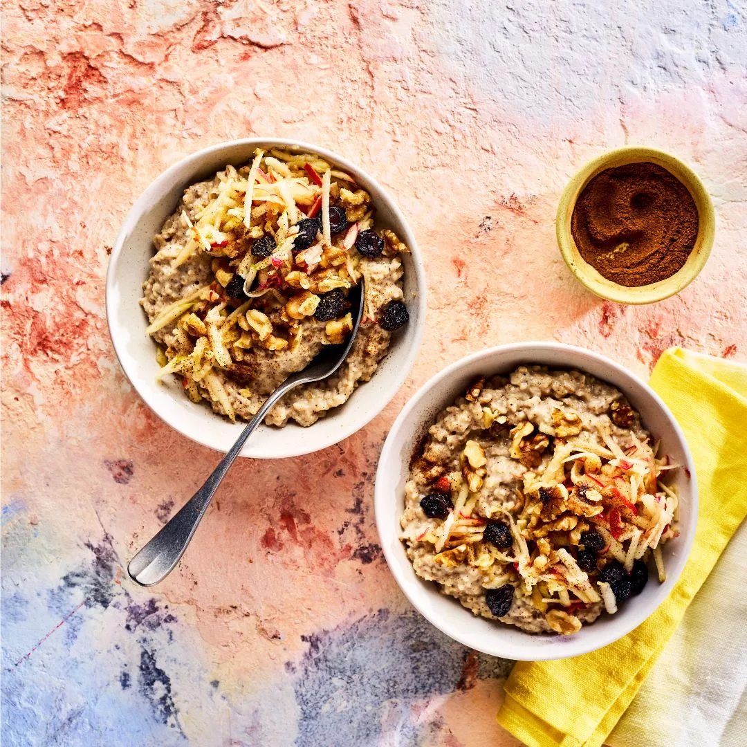 Creamy fruit and nut porridge