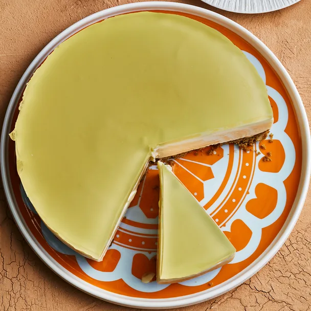 Lemon jelly cheesecake