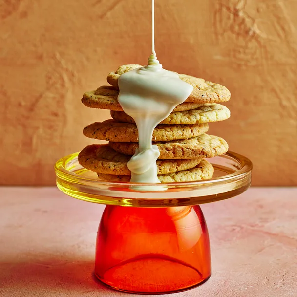 Lemon and poppy seed biscuits with white chocolate