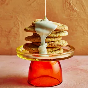 Lemon and poppy seed biscuits with white chocolate