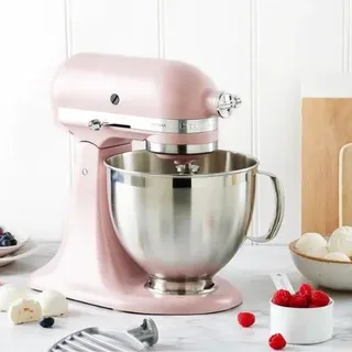 KitchenAid Artisan stand mixer (KitchenAid)