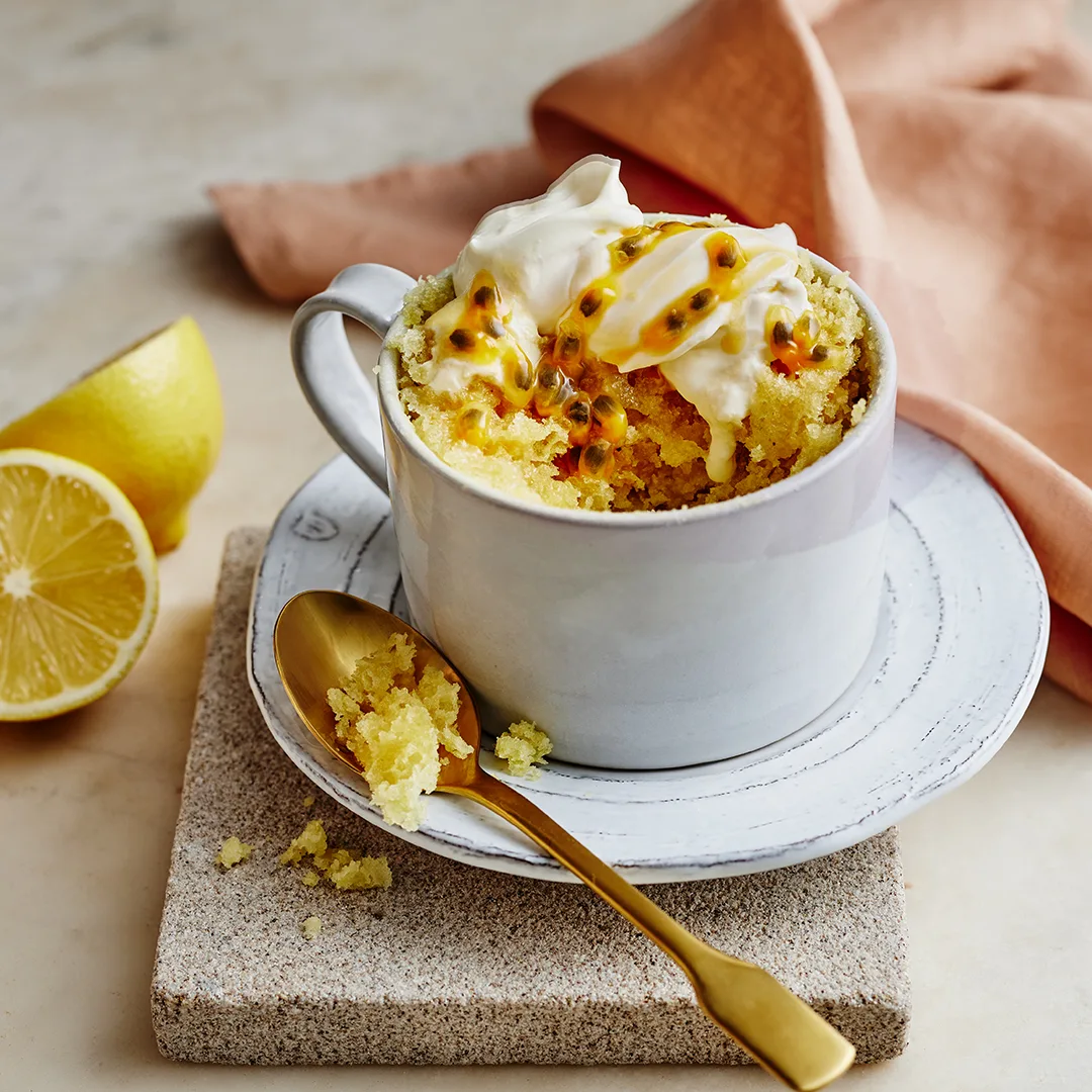 Lemon & passionfruit mug cake
