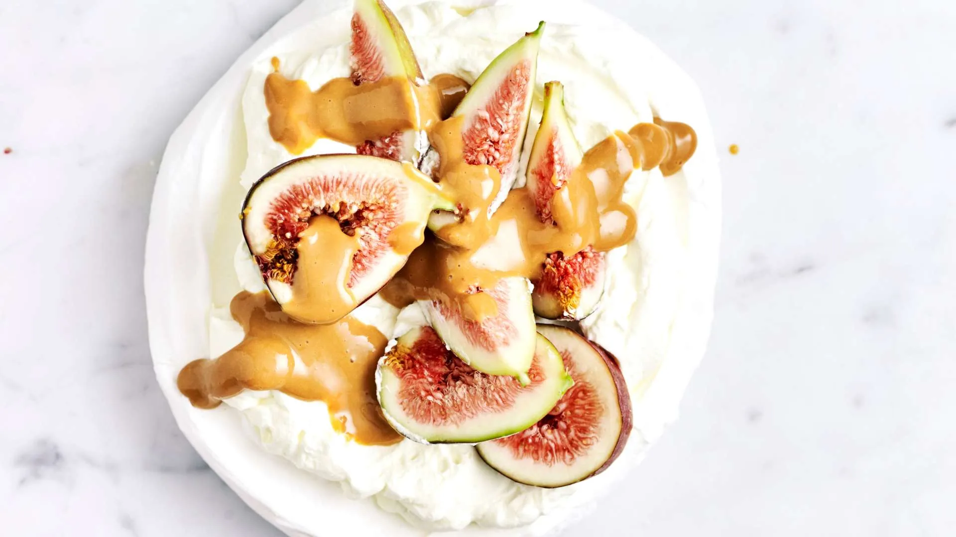 FIG & CARAMEL PAVLOVA