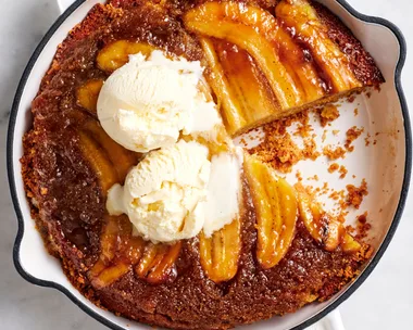 One pan upside-down banana cake