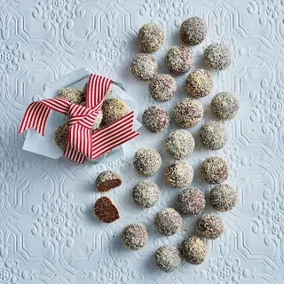 Classic rum balls