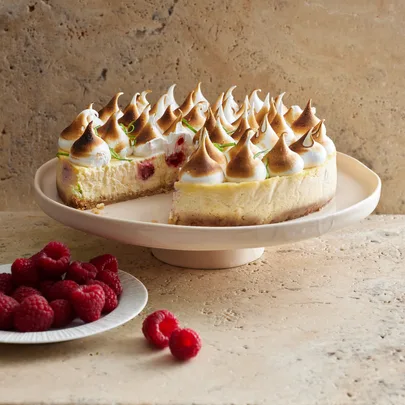 Coconut & raspberry cheesecake