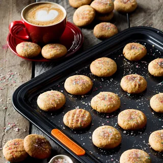 Le Creuset Baking Tray (David Jones)