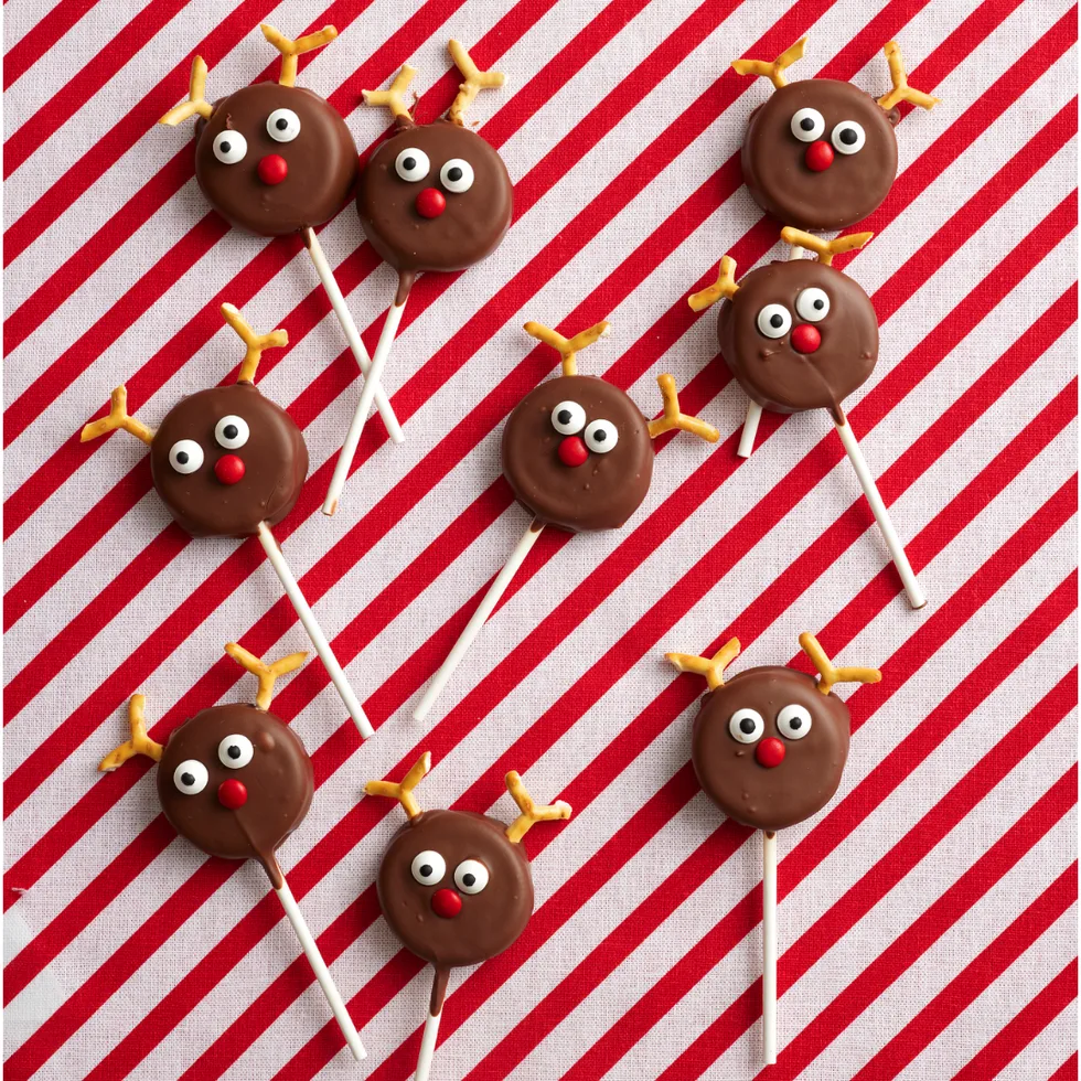 Chocolate oreo reindeer biscuits pops.