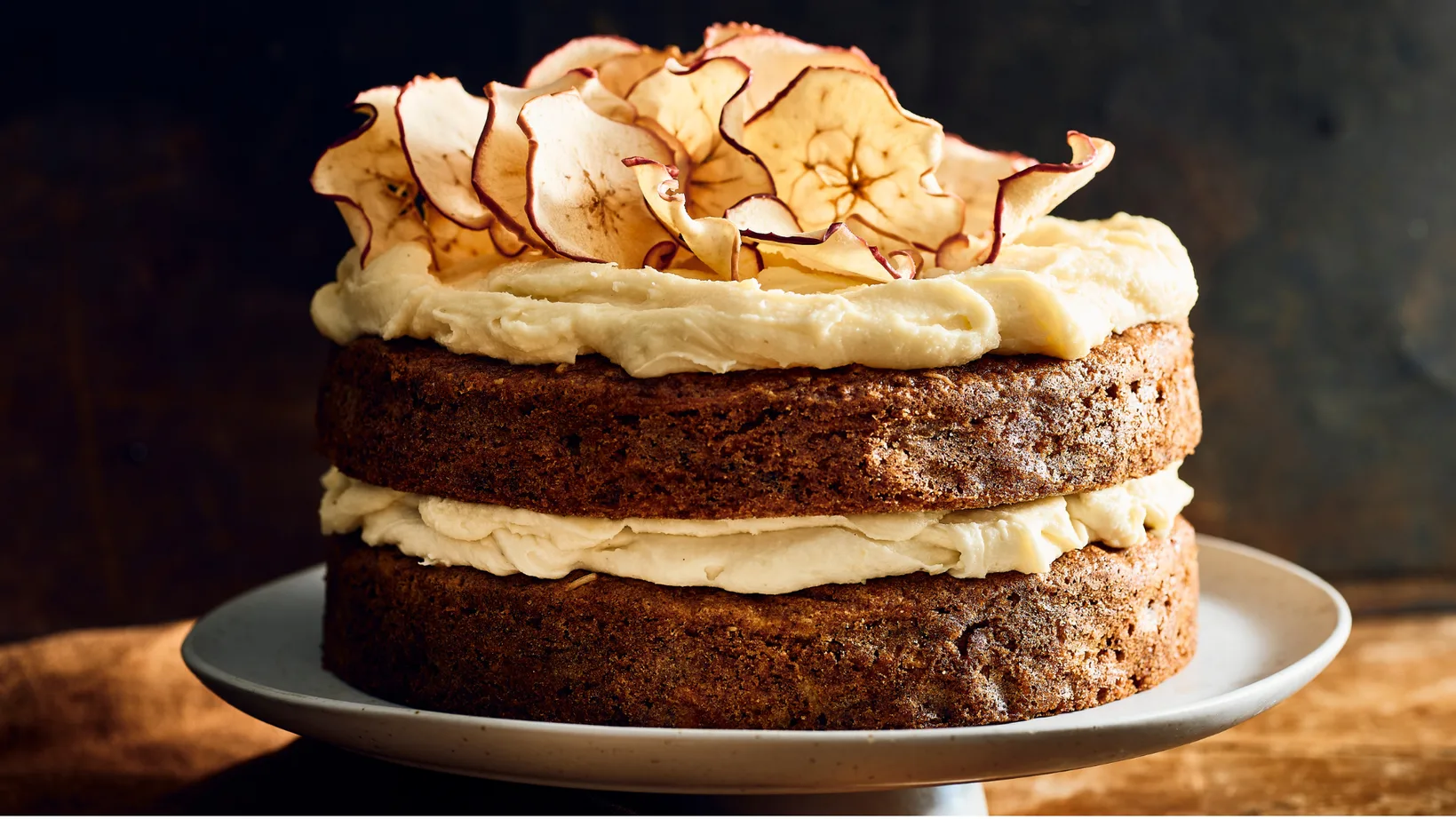 Apple carrot cake recipe | Women&amp;#39;s Weekly Food