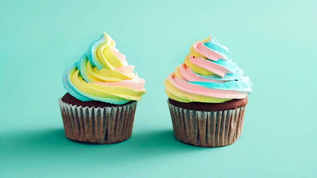 Rainbow cupcakes