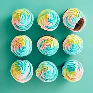 Rainbow cupcakes