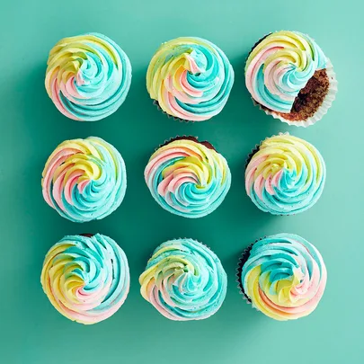 Rainbow cupcakes