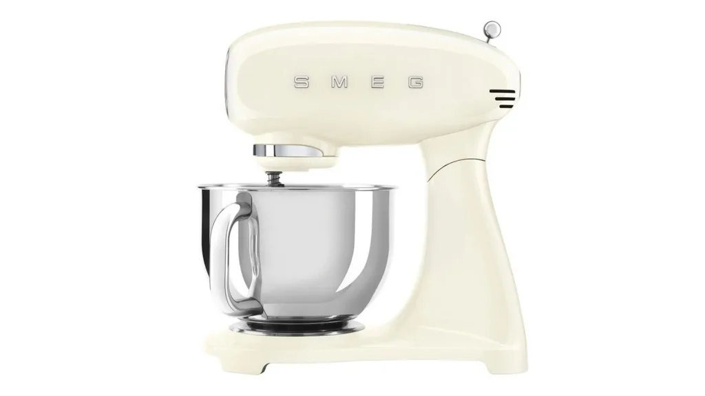 Smeg '50s 50's Style Stand Mixer in Cream