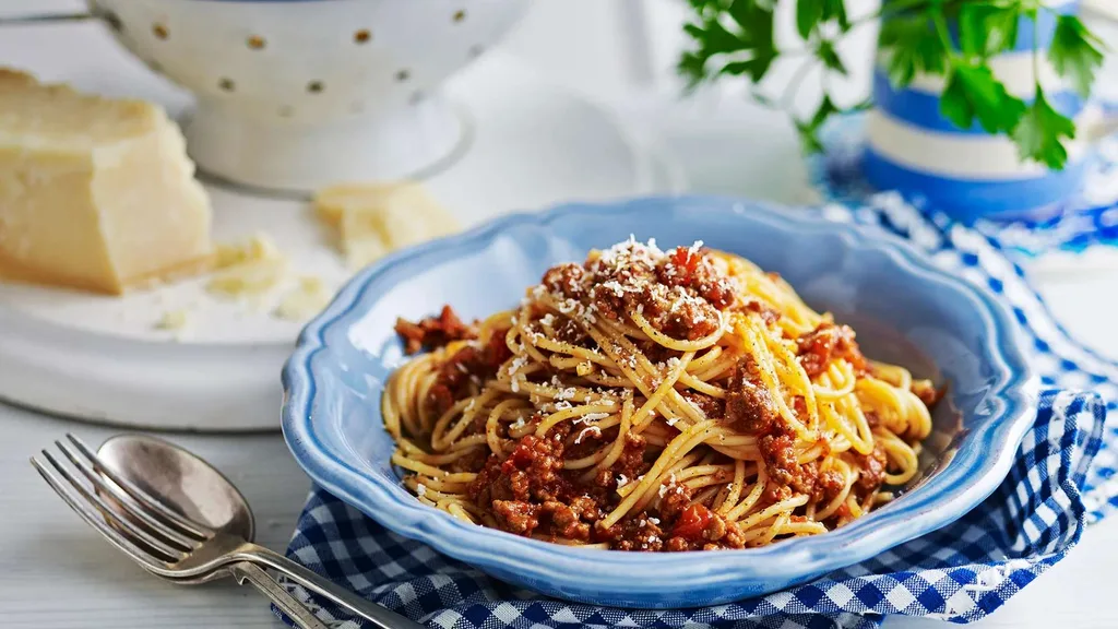 Julie Goodwin’s 6-hour bolognese sauce