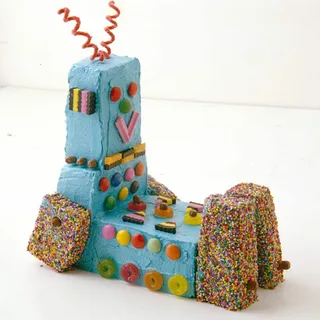 Retro robot cake