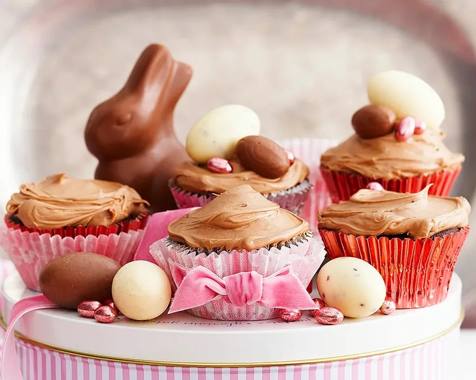 Easter dessert chocolate cupcakes